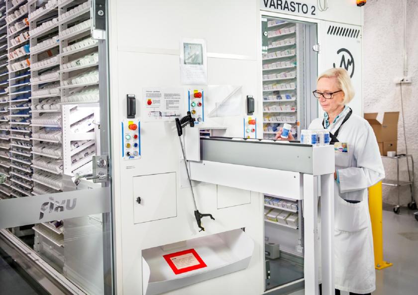 HUS Apteekin lääketoimitus, varastointiautomaatti