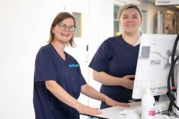 Hygieniahoitaja Lea Schmidtmann ja hygieniavastaava Nina Halt